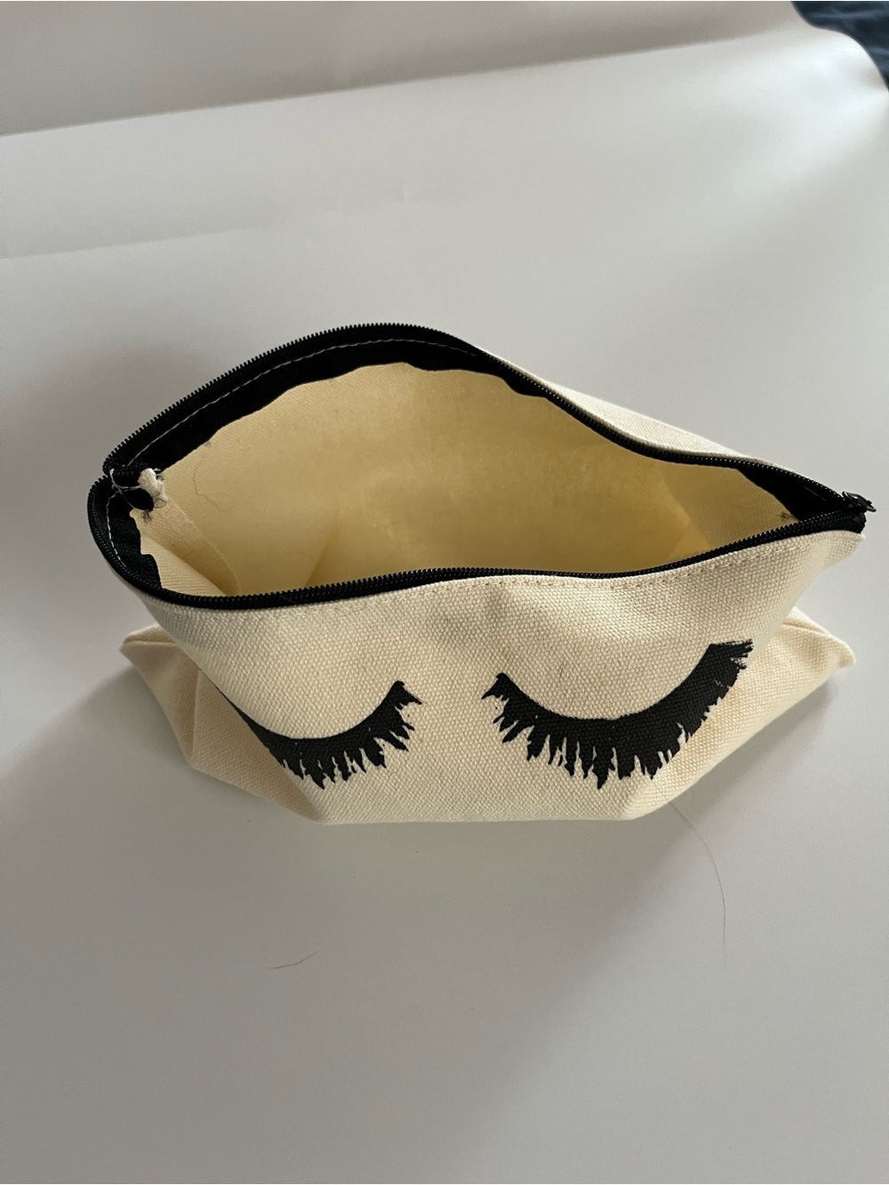 Makeup Bag - Picture 3 of 3